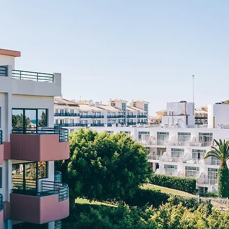 Aparthotel Grand Muthu Da Oura 5*