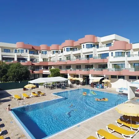Grand Muthu Da Oura Lägenhetshotell 5*