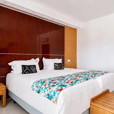 Aparthotel Grand Muthu Da Oura Albufeira