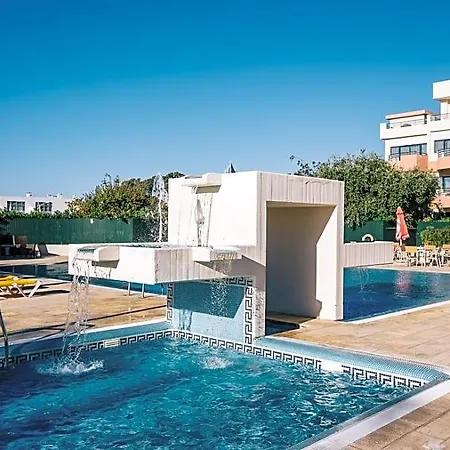Lägenhetshotell Grand Muthu Da Oura 5*