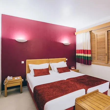 Grand Muthu Da Oura アパートホテル 5*