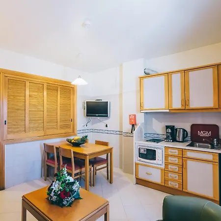 アパートホテル Grand Muthu Da Oura アルブフェイラ